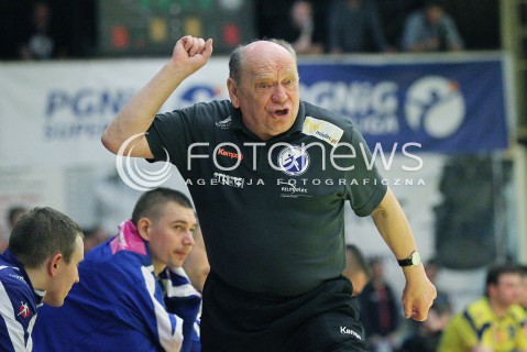 13.02.2013 MIELEC PILKA RECZNA PGNIG SUPERLIGA MEZCZYZN SEZON 2012/2013 MECZ TAURON STAL MIELEC - VIVE TARGI KIELCE<br />N/Z RYSZARD SKUTNIK TRENER ( HEAD COACH )  