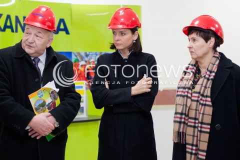  15.02.2013 PUSTKOW MINISTER SPORTU JOANNA MUCHA PODCZAS WIZYTACJI BUDOWY KRYTEGO BASENU<br />N/Z JOANNA MUCHA MINISTER  