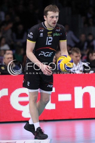  17.02.2013 RZESZOW SIATKOWKA PLUS LIGA 2012/2013 MEN VOLLEYBALL POLAND POLISH PLUSLIGA LEAGUE SEASON 2012/2013 MECZ ASSECO RESOVIA RZESZOW - PGE SKRA BELCHATOW N/Z PAWEL WOICKI SYLWETKA  