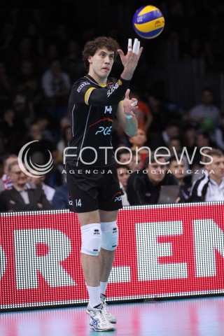  17.02.2013 RZESZOW SIATKOWKA PLUS LIGA 2012/2013 MEN VOLLEYBALL POLAND POLISH PLUSLIGA LEAGUE SEASON 2012/2013 MECZ ASSECO RESOVIA RZESZOW - PGE SKRA BELCHATOW N/Z ALEKSANDAR ATANASIJEVIC SYLWETKA  
