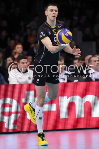 17.02.2013 RZESZOW SIATKOWKA PLUS LIGA 2012/2013 MEN VOLLEYBALL POLAND POLISH PLUSLIGA LEAGUE SEASON 2012/2013 MECZ ASSECO RESOVIA RZESZOW - PGE SKRA BELCHATOW N/Z MARIUSZ WLAZLY SYLWETKA  