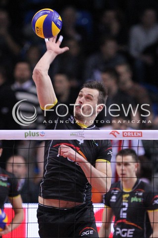  17.02.2013 RZESZOW SIATKOWKA PLUS LIGA 2012/2013 MEN VOLLEYBALL POLAND POLISH PLUSLIGA LEAGUE SEASON 2012/2013 MECZ ASSECO RESOVIA RZESZOW - PGE SKRA BELCHATOW N/Z DANIEL PLINSKI  