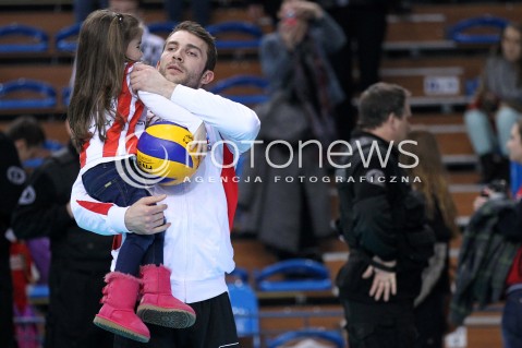  17.02.2013 RZESZOW SIATKOWKA PLUS LIGA 2012/2013 MEN VOLLEYBALL POLAND POLISH PLUSLIGA LEAGUE SEASON 2012/2013 MECZ ASSECO RESOVIA RZESZOW - PGE SKRA BELCHATOW N/Z NIKOLA KOVACEVIC CORKA DZIECKO  