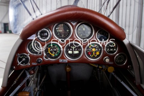  20.02.2013 RZESZOW RZESZOWSKA FIRMA AIR RES AVIATION WYPRODUKOWALA HISTORYCZNY SAMOLOT BUCKER JUNGMANN T-131PA NA KTORYM SZKOLILI SIE PILOCI LUFTWAFFE. PROTOTYP SAMOLOTU POWSTAL W 1934 W NIEMCZECH. PIERWSZY EGZEMPLARZ ZAKUPIL NIEMIEC. N/Z SAMOLOT BUCKER JUNGMANN  