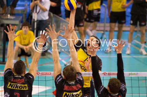  24.02.2013 BELCHATOW SIATKOWKA PLUS LIGA 2012/2013 MEN VOLLEYBALL POLAND POLISH PLUSLIGA LEAGUE SEASON MECZ PGE SKRA BELCHATOW - ASSECO RESOVIA RZESZOW N/Z WINIARSKI MICHAL   