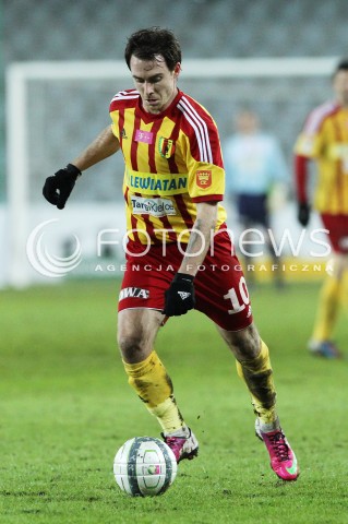  23.02.2013 KIELCE PILKA NOZNA POLSKA T-MOBILE EKSTRAKLASA SEZON 2012/2013 FOOTBALL POLISH EKSTRAKLASA SEASON 2012/2013 KORONA KIELCE - LEGIA WARSZAWA N/Z MICHAL JANOTA SYLWETKA  