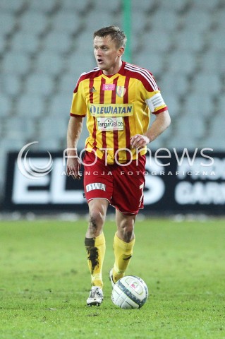  23.02.2013 KIELCE PILKA NOZNA POLSKA T-MOBILE EKSTRAKLASA SEZON 2012/2013 FOOTBALL POLISH EKSTRAKLASA SEASON 2012/2013 KORONA KIELCE - LEGIA WARSZAWA N/Z TOMASZ LISOWSKI SYLWETKA  