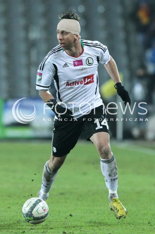  23.02.2013 KIELCE PILKA NOZNA POLSKA T-MOBILE EKSTRAKLASA SEZON 2012/2013 FOOTBALL POLISH EKSTRAKLASA SEASON 2012/2013 KORONA KIELCE - LEGIA WARSZAWA N/Z JAKUB WAWRZYNIAK SYLWETKA  