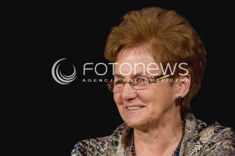  01.03.2013 RZESZOW KONFERENCJA KOBIETA AKTYWNA Z UDZIALEM PREZYDENTOWEJ DANUTY WALESY N/Z DANUTA WALESA PREZYDENTOWA  