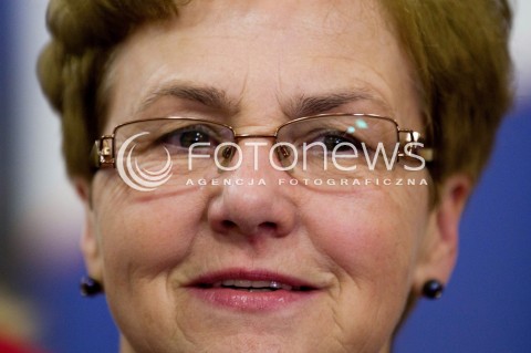  01.03.2013 RZESZOW KONFERENCJA KOBIETA AKTYWNA Z UDZIALEM PREZYDENTOWEJ DANUTY WALESY N/Z DANUTA WALESA PREZYDENTOWA  