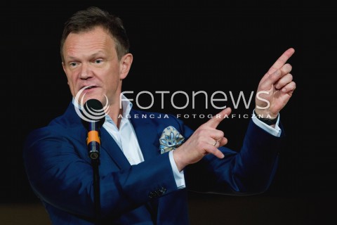  01.03.2013 RZESZOW KONFERENCJA KOBIETA AKTYWNA Z UDZIALEM PREZYDENTOWEJ DANUTY WALESY N/Z CEZARY PAZURA AKTOR  