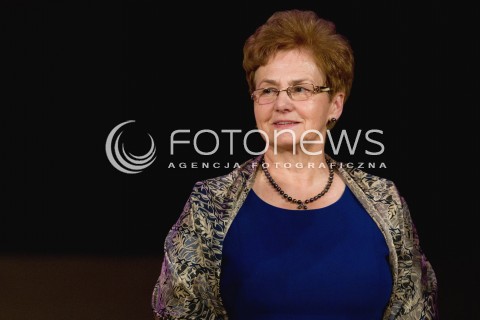  01.03.2013 RZESZOW KONFERENCJA KOBIETA AKTYWNA Z UDZIALEM PREZYDENTOWEJ DANUTY WALESY N/Z DANUTA WALESA PREZYDENTOWA  