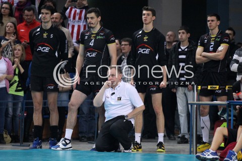  04.03.2013 RZESZOW SIATKOWKA PLUS LIGA 2012/2013 MEN VOLLEYBALL POLAND POLISH PLUSLIGA LEAGUE SEASON 2012/2013 MECZ ASSECO RESOVIA RZESZOW - PGE SKRA BELCHATOW N/Z JACEK NAWROCKI TRENER ( HEAD COACH ) DANIEL PLINSKI WYTZE KOOISTRA MACIEJ MUZAJ SMUTEK  