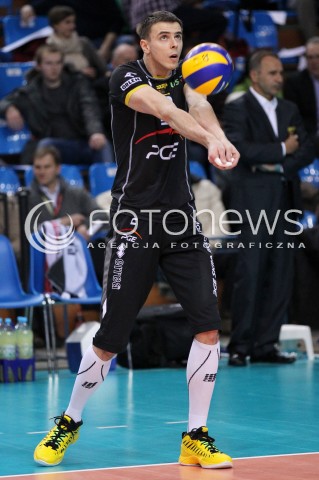  04.03.2013 RZESZOW SIATKOWKA PLUS LIGA 2012/2013 MEN VOLLEYBALL POLAND POLISH PLUSLIGA LEAGUE SEASON 2012/2013 MECZ ASSECO RESOVIA RZESZOW - PGE SKRA BELCHATOW N/Z MARIUSZ WLAZLY SYLWETKA  