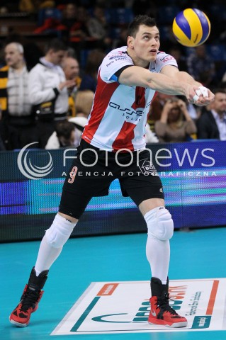  04.03.2013 RZESZOW SIATKOWKA PLUS LIGA 2012/2013 MEN VOLLEYBALL POLAND POLISH PLUSLIGA LEAGUE SEASON 2012/2013 MECZ ASSECO RESOVIA RZESZOW - PGE SKRA BELCHATOW N/Z ZBIGNIEW BARTMAN SYLWETKA  