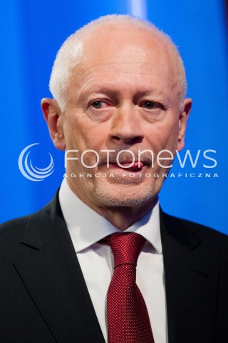  19.03.2013 RZESZOW PUNKTUALNIE O GODZINIE 5.00 MINISTER ADMINISTRACJI I CYFRYZACJI MICHAL BONI W STUDIU TELEWIZJI RZESZOW WLACZYL SYGNAL CYFROWY. OD TEGO CZASU 10 MILIONOW POLAKOW MA DOSTEP DO TELEWIZJI CYFROWEJ.<br />
19th March 2013 Poland Rzeszow. Michal Boni - The Minister of Digitisation and Administration officially switch-over from analogue to digital television in the studio TVP Rzeszow. Starting at 5 a.m. in the range of digital TV there were  10 million users in Poland.<br />
N/Z MINISTER MICHAL BONI SYLWETKA JEZYK MINA  