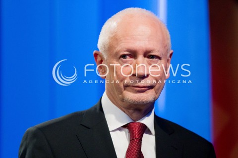  19.03.2013 RZESZOW PUNKTUALNIE O GODZINIE 5.00 MINISTER ADMINISTRACJI I CYFRYZACJI MICHAL BONI W STUDIU TELEWIZJI RZESZOW WLACZYL SYGNAL CYFROWY. OD TEGO CZASU 10 MILIONOW POLAKOW MA DOSTEP DO TELEWIZJI CYFROWEJ.<br />
19th March 2013 Poland Rzeszow. Michal Boni - The Minister of Digitisation and Administration officially switch-over from analogue to digital television in the studio TVP Rzeszow. Starting at 5 a.m. in the range of digital TV there were  10 million users in Poland.<br />
N/Z MINISTER MICHAL BONI SYLWETKA  