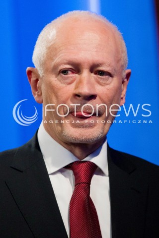  19.03.2013 RZESZOW PUNKTUALNIE O GODZINIE 5.00 MINISTER ADMINISTRACJI I CYFRYZACJI MICHAL BONI W STUDIU TELEWIZJI RZESZOW WLACZYL SYGNAL CYFROWY. OD TEGO CZASU 10 MILIONOW POLAKOW MA DOSTEP DO TELEWIZJI CYFROWEJ.<br />
19th March 2013 Poland Rzeszow. Michal Boni - The Minister of Digitisation and Administration officially switch-over from analogue to digital television in the studio TVP Rzeszow. Starting at 5 a.m. in the range of digital TV there were  10 million users in Poland.<br />
N/Z MINISTER MICHAL BONI SYLWETKA JEZYK MINA  