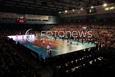  25.03.2013 RZESZOW SIATKOWKA PLUS LIGA 2012/2013 MEN VOLLEYBALL POLAND POLISH PLUSLIGA LEAGUE SEASON 2012/2013 MECZ ASSECO RESOVIA RZESZOW - DELECTA BYDGOSZCZ N/Z PODCZAS MECZU NA KILKANASCIE MINUT ZGASLO SWIATLO NA HALI PODPROMIE PRZEZ CO MECZ MUSIAL ZOSTAC WSTRZYMANY 