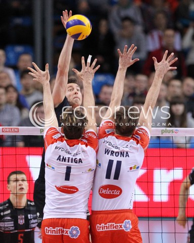  25.03.2013 RZESZOW SIATKOWKA PLUS LIGA 2012/2013 MEN VOLLEYBALL POLAND POLISH PLUSLIGA LEAGUE SEASON 2012/2013 MECZ ASSECO RESOVIA RZESZOW - DELECTA BYDGOSZCZ N/Z JOCHEN SCHOPS STEPHANE ANTIGA ANDRZEJ WRONA  