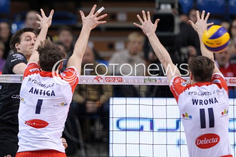  25.03.2013 RZESZOW SIATKOWKA PLUS LIGA 2012/2013 MEN VOLLEYBALL POLAND POLISH PLUSLIGA LEAGUE SEASON 2012/2013 MECZ ASSECO RESOVIA RZESZOW - DELECTA BYDGOSZCZ N/Z JOCHEN SCHOPS STEPHANE ANTIGA ANDRZEJ WRONA  
