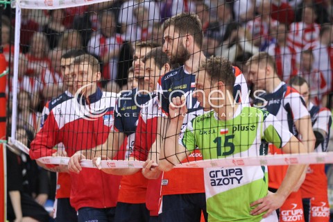  13.04.2013 RZESZOW SIATKOWKA PLUS LIGA 2012/2013 MEN VOLLEYBALL POLAND POLISH PLUSLIGA LEAGUE SEASON 2012/2013 FINAL 3. MECZ ASSECO RESOVIA RZESZOW - ZAKSA KEDZIERZYN KOZLE N/Z PIOTR GACEK MARCIN MOZDZONEK PRZEGRANA PORAZKA SMUTEK EMOCJE ZAWODNICY ZAKSY  