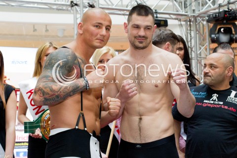  19.04.2013 RZESZOW BOKS BOXING WAZENIE ZAWODNIKOW W RZESZOWIE PRZED GALA BOKSU WOJAK BOXING NIGHT N/Z ARTUR SZPILKA TARAS BYDENKO BIDENKO BOKSER  