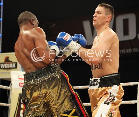  20.04.2013 RZESZOW BOKS BOXING GALA BOKSU WOJAK BOXING NIGHT W RZESZOWIE N/Z PAWEL KOLODZIEJ RICHARD HALL  