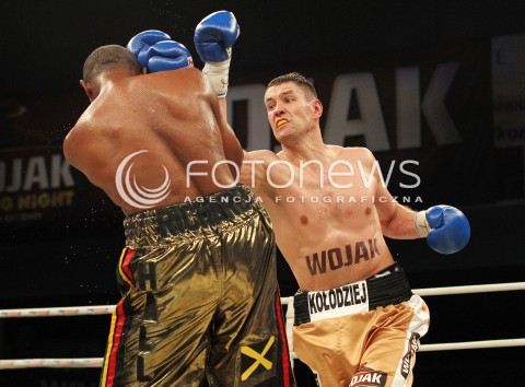  20.04.2013 RZESZOW BOKS BOXING GALA BOKSU WOJAK BOXING NIGHT W RZESZOWIE N/Z PAWEL KOLODZIEJ RICHARD HALL  