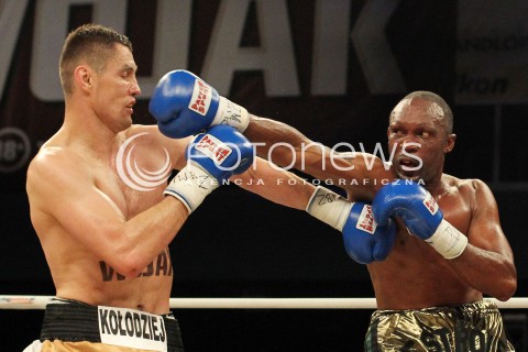  20.04.2013 RZESZOW BOKS BOXING GALA BOKSU WOJAK BOXING NIGHT W RZESZOWIE N/Z PAWEL KOLODZIEJ RICHARD HALL  