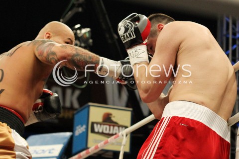  20.04.2013 RZESZOW BOKS BOXING GALA BOKSU WOJAK BOXING NIGHT W RZESZOWIE N/Z ARTUR SZPILKA TARAS BIDENKO BYDENKO WALKA  
