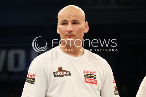  20.04.2013 RZESZOW BOKS BOXING GALA BOKSU WOJAK BOXING NIGHT W RZESZOWIE N/Z ARTUR SZPILKA  