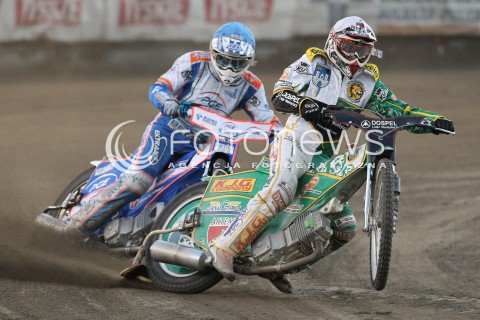  21.04.2013 RZESZOW ZUZEL SPEEDWAY ENEA EKSTRALIGA PGE MARMA RZESZOW - DOSPEL WLOKNIARZ CZESTOCHOWA N/Z DAWID LAMPART (NIEBIESKI), RAFAL SZOMBIERSKI (BIALY) 