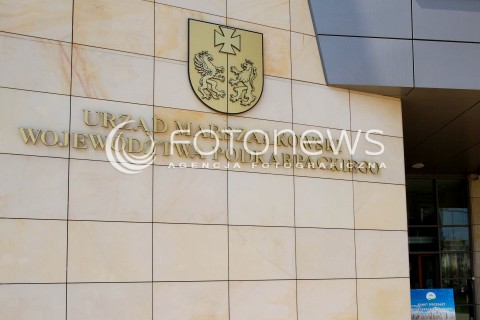  23.04.2013 RZESZOW ZDJECIE ILUSTRACYJNE SIEDZIBA URZEDU MARSZALKOWSKIEGO WOJEWODZTWA PODKARPACKIEGO N/Z URZAD MARSZALKOWSKI WOJEWODZTWA PODKARPACKIEGO  