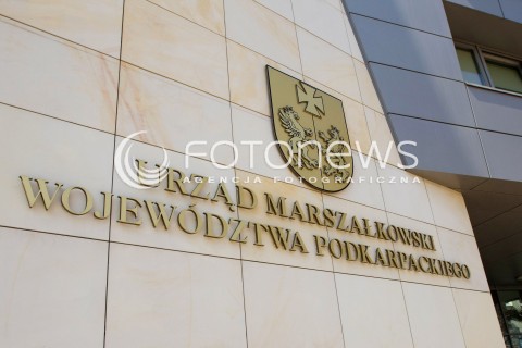  23.04.2013 RZESZOW ZDJECIE ILUSTRACYJNE SIEDZIBA URZEDU MARSZALKOWSKIEGO WOJEWODZTWA PODKARPACKIEGO N/Z URZAD MARSZALKOWSKI WOJEWODZTWA PODKARPACKIEGO  