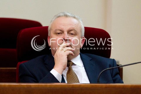  26.04.2012 RZESZOW SESJA NADZWYCZAJNA Z WNIOSKIEM O ODWOLANIE MARSZALKA WOJEWODZTWA PODKARPACKIEGO MIROSLAWA KARAPYTY N/Z MIROSLAW KARAPYTA MARSZALEK WOJEWODZTWA PODKARPACKIEGO  