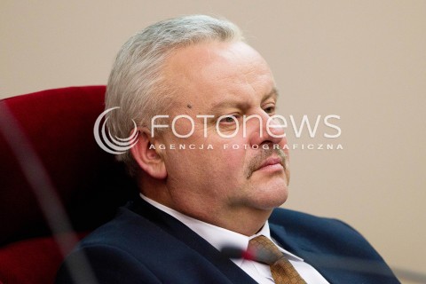  26.04.2012 RZESZOW SESJA NADZWYCZAJNA Z WNIOSKIEM O ODWOLANIE MARSZALKA WOJEWODZTWA PODKARPACKIEGO MIROSLAWA KARAPYTY N/Z MIROSLAW KARAPYTA MARSZALEK WOJEWODZTWA PODKARPACKIEGO  