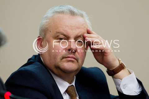  26.04.2012 RZESZOW SESJA NADZWYCZAJNA Z WNIOSKIEM O ODWOLANIE MARSZALKA WOJEWODZTWA PODKARPACKIEGO MIROSLAWA KARAPYTY N/Z MIROSLAW KARAPYTA MARSZALEK WOJEWODZTWA PODKARPACKIEGO  