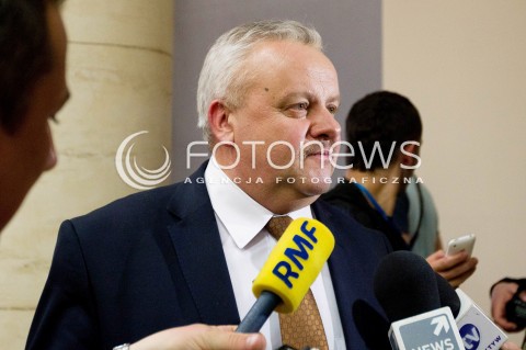  26.04.2012 RZESZOW SESJA NADZWYCZAJNA Z WNIOSKIEM O ODWOLANIE MARSZALKA WOJEWODZTWA PODKARPACKIEGO MIROSLAWA KARAPYTY N/Z MIROSLAW KARAPYTA MARSZALEK WOJEWODZTWA PODKARPACKIEGO  