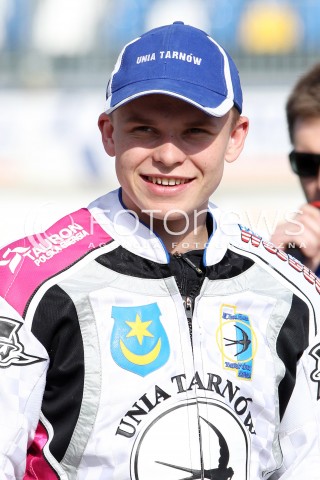  05.05.2013 RZESZOW ZUZEL SPEEDWAY ENEA EKSTRALIGA DERBY MALOPOLSKI MECZ PGE MARMA RZESZOW - UNIA TARNOW N/Z MATEUSZ BOROWICZ SYLWETKA  