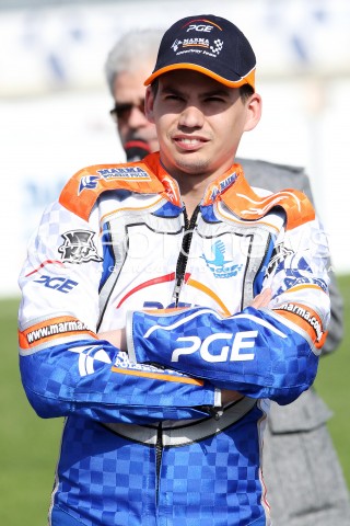  05.05.2013 RZESZOW ZUZEL SPEEDWAY ENEA EKSTRALIGA DERBY MALOPOLSKI MECZ PGE MARMA RZESZOW - UNIA TARNOW N/Z JURICA PAVLIC SYLWETKA  