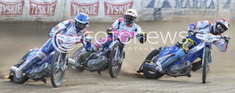  05.05.2013 RZESZOW ZUZEL SPEEDWAY ENEA EKSTRALIGA DERBY MALOPOLSKI MECZ PGE MARMA RZESZOW - UNIA TARNOW N/Z DAWID LAMPART (NIEBIESKI), DENNIS ANDERSSON (CZERWONY), KACPER GOMOLSKI (ZOLTY)  