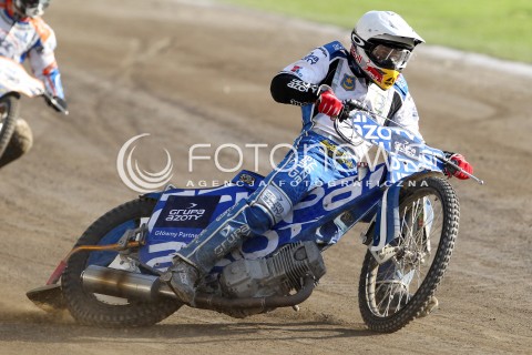  05.05.2013 RZESZOW ZUZEL SPEEDWAY ENEA EKSTRALIGA DERBY MALOPOLSKI MECZ PGE MARMA RZESZOW - UNIA TARNOW N/Z MACIEJ JANOWSKI  
