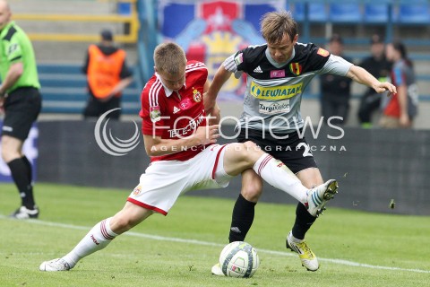  11.05.2013 KRAKOW PILKA NOZNA POLSKA T-MOBILE EKSTRAKLASA SEZON 2012/2013 <br />FOOTBALL POLISH EKSTRAKLASA SEASON 2012/2013 WISLA KRAKOW - KORONA KIELCE <br />N/Z PAWEL STOLARSKI PAWEL SOBOLEWSKI <br /> 