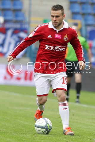  11.05.2013 KRAKOW PILKA NOZNA POLSKA T-MOBILE EKSTRAKLASA SEZON 2012/2013 <br />FOOTBALL POLISH EKSTRAKLASA SEASON 2012/2013 WISLA KRAKOW - KORONA KIELCE <br />N/Z PATRYK MALECKI SYLWETKA <br /> 