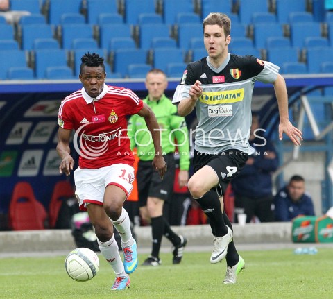  11.05.2013 KRAKOW PILKA NOZNA POLSKA T-MOBILE EKSTRAKLASA SEZON 2012/2013 <br />FOOTBALL POLISH EKSTRAKLASA SEASON 2012/2013 WISLA KRAKOW - KORONA KIELCE <br />N/Z EMMANUEL SARKI PIOTR MALARCZYK <br /> 