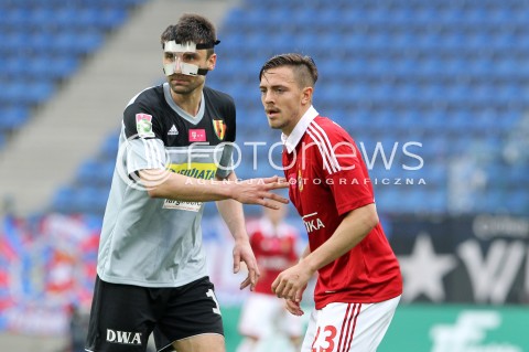  11.05.2013 KRAKOW PILKA NOZNA POLSKA T-MOBILE EKSTRAKLASA SEZON 2012/2013 <br />FOOTBALL POLISH EKSTRAKLASA SEASON 2012/2013 WISLA KRAKOW - KORONA KIELCE <br />N/Z DANIEL SIKORSKI PAVOL STANO <br /> 
