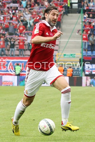  11.05.2013 KRAKOW PILKA NOZNA POLSKA T-MOBILE EKSTRAKLASA SEZON 2012/2013 <br />FOOTBALL POLISH EKSTRAKLASA SEASON 2012/2013 WISLA KRAKOW - KORONA KIELCE <br />N/Z ARKADIUSZ GLOWACKI SYLWETKA <br /> 