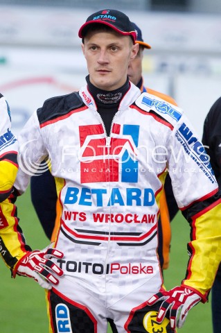  12.05.2013 RZESZOW ZUZEL SPEEDWAY ENEA EKSTRALIGA MECZ PGE MARMA RZESZOW - BETARD SPARTA WROCLAW <br />N/Z ZBIGNIEW SUCHECKI SYLWETKA <br /> 