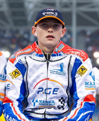  12.05.2013 RZESZOW ZUZEL SPEEDWAY ENEA EKSTRALIGA MECZ PGE MARMA RZESZOW - BETARD SPARTA WROCLAW <br />N/Z LUKASZ KRET SYLWETKA <br /> 